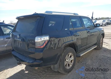 2015 Toyota 4Runner Sr5 Premium z USA, uszkodzony, nr VIN JTEZU5JR4F5090654